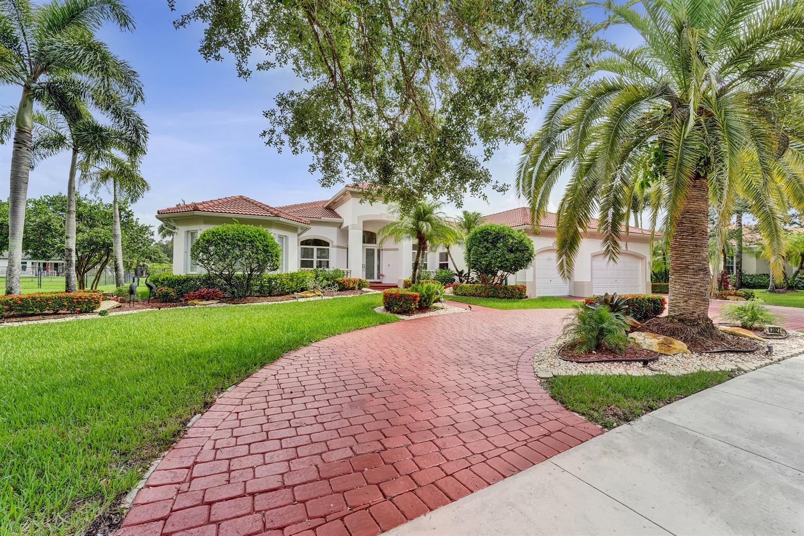 13027 SW 41st Street, Davie FL 33330 photo 4