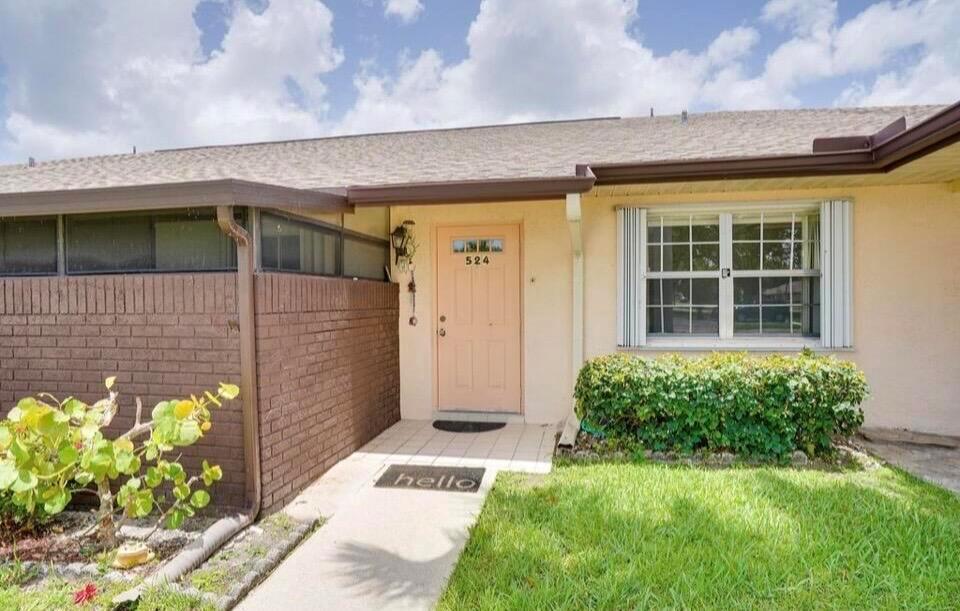 524 Ponderosa Drive # 33e, Fort Pierce FL 34982