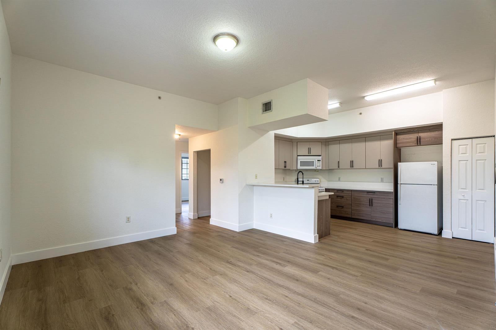 2801 Riverside Drive # s, Coral Springs FL 33065 photo 2