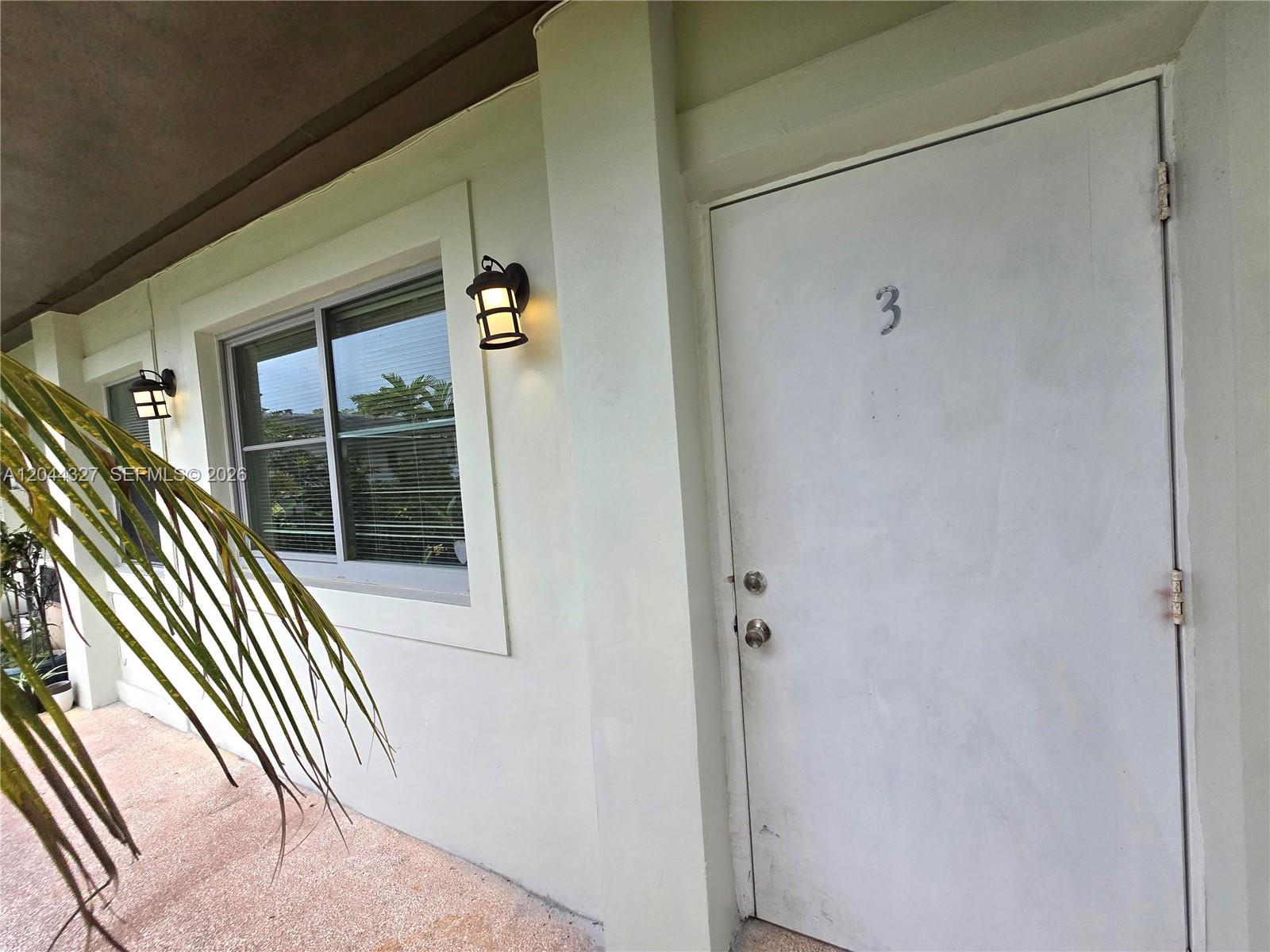 7035 Rue Granville # 3, Miami Beach FL 33141 photo 2