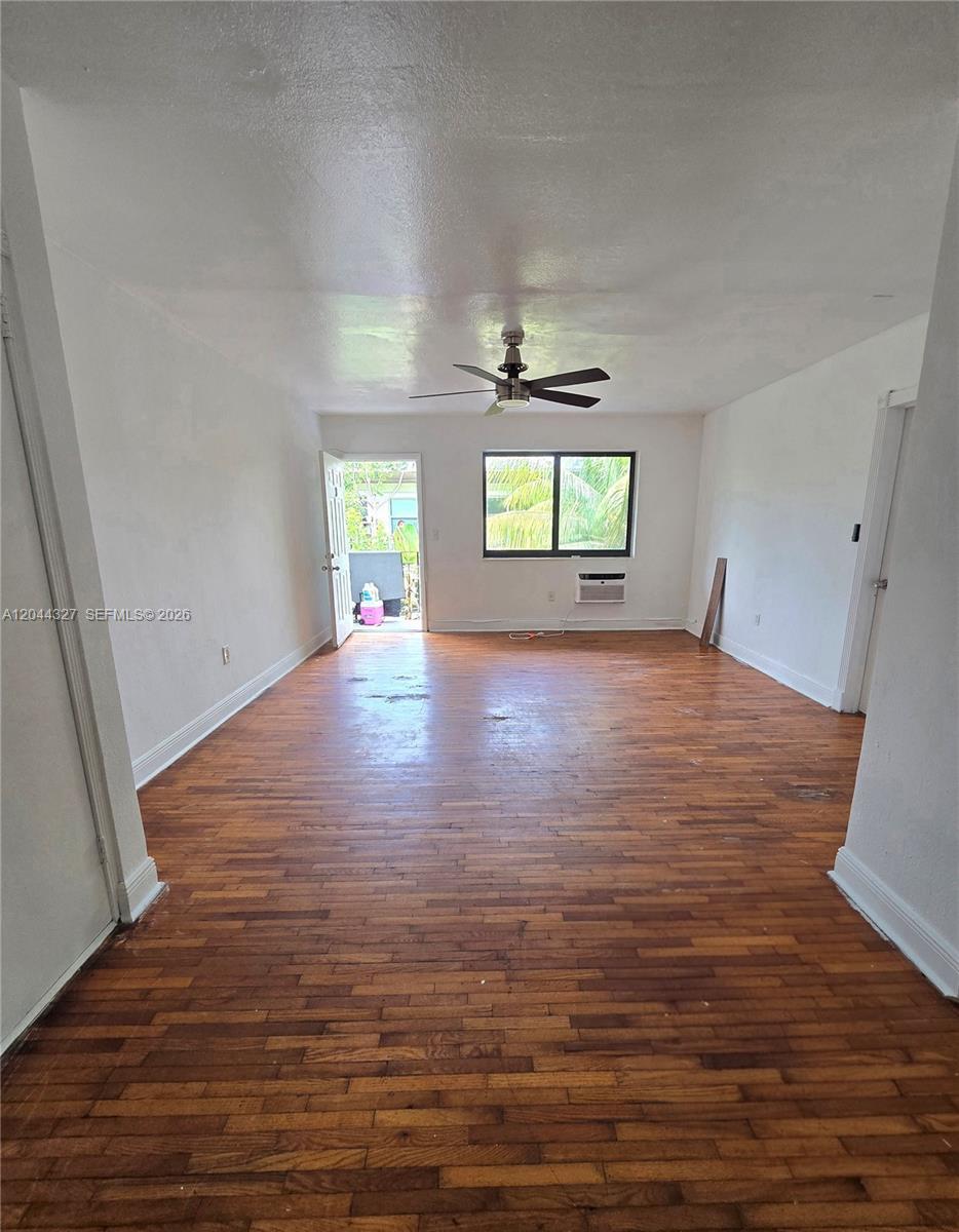 7035 Rue Granville # 3, Miami Beach FL 33141 photo 3