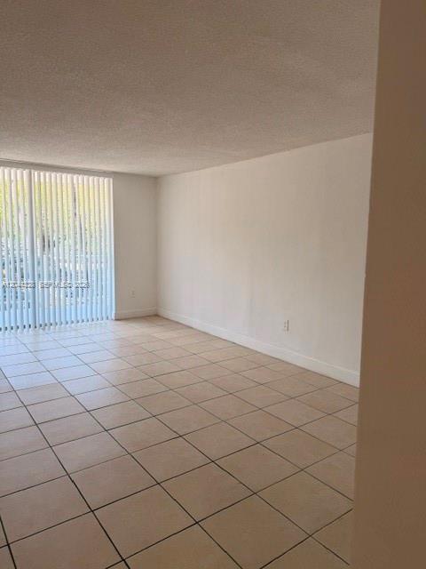 498 NW 165th St Rd # 204, Miami FL 33169 photo 3