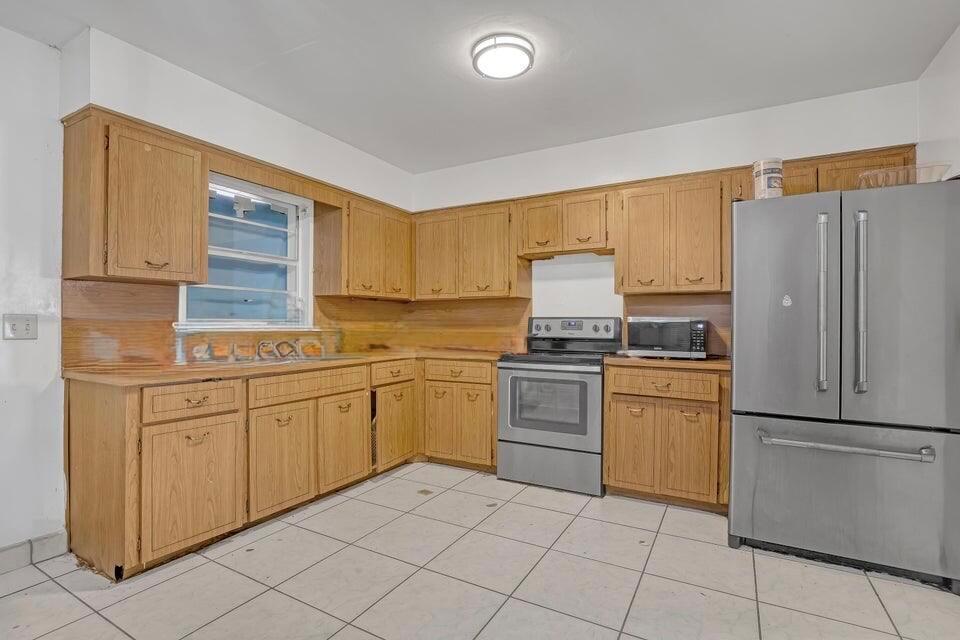 3308 Lake Avenue, West Palm Beach FL 33405 photo 5