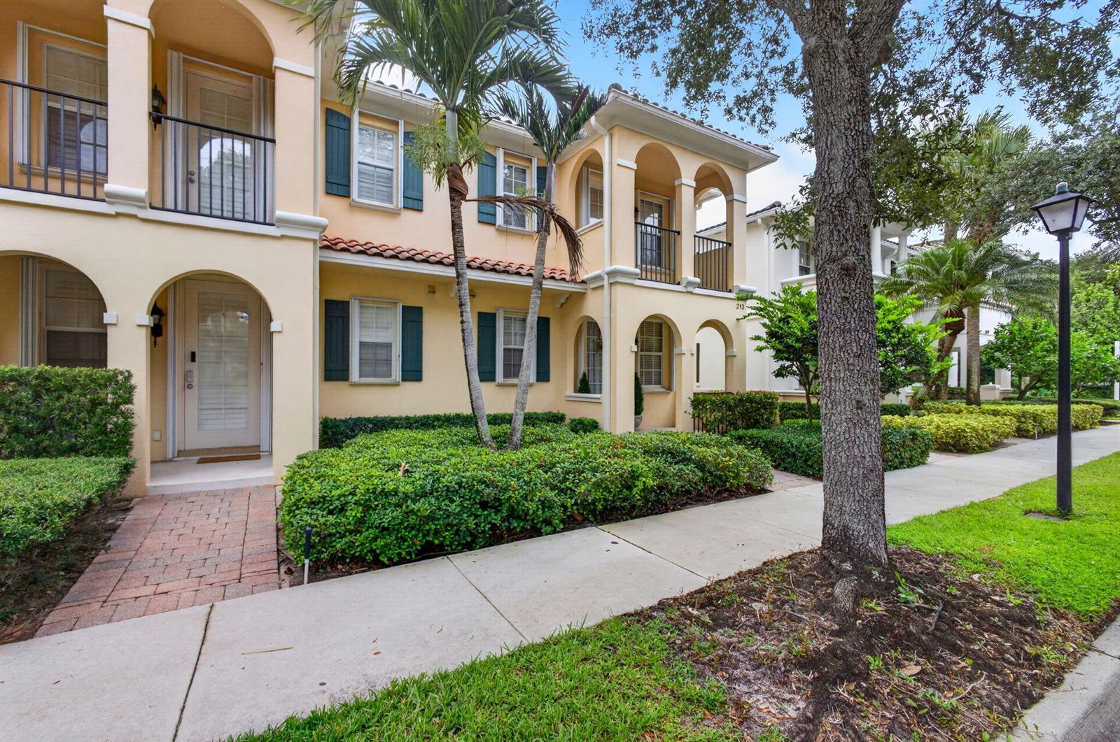 213 Barcelona Drive, Jupiter FL 33458