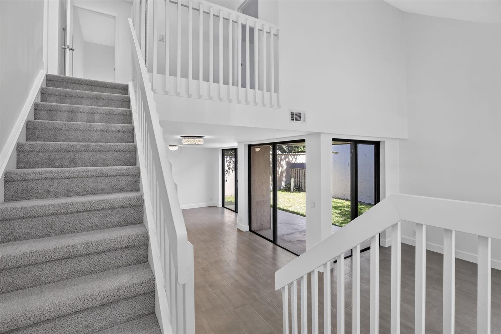 1671 NW 107th Lane, Plantation FL 33322 photo 3