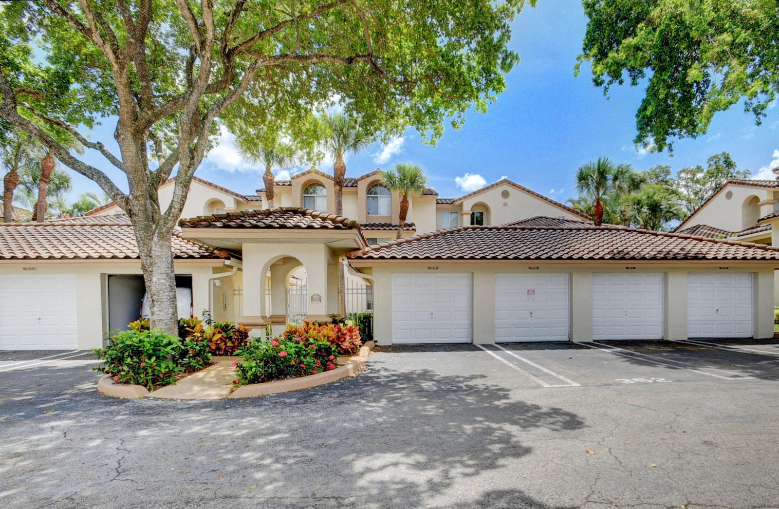 9204 Glenmoor Drive, West Palm Beach FL 33409
