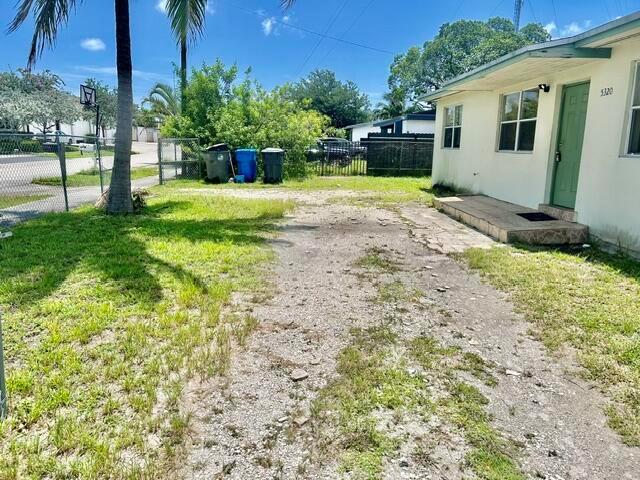 5320 SW 25th Court, West Park FL 33023 photo 3