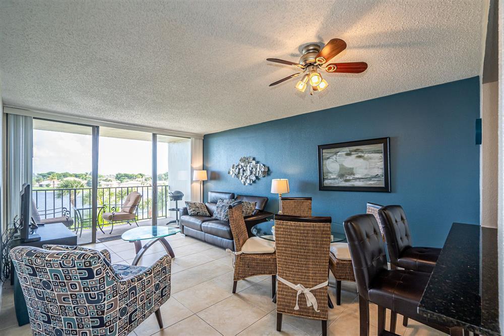 1830 Embassy Drive # 409, West Palm Beach FL 33401 photo 2