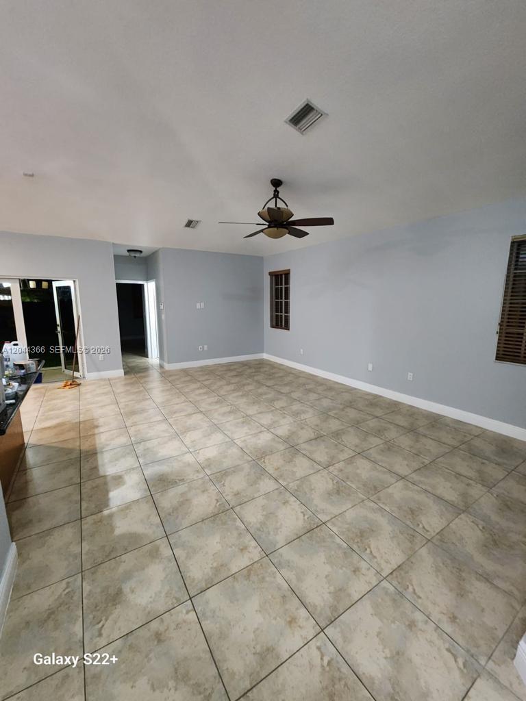 3187 SW 143 PL, Miami FL 33175 photo 3