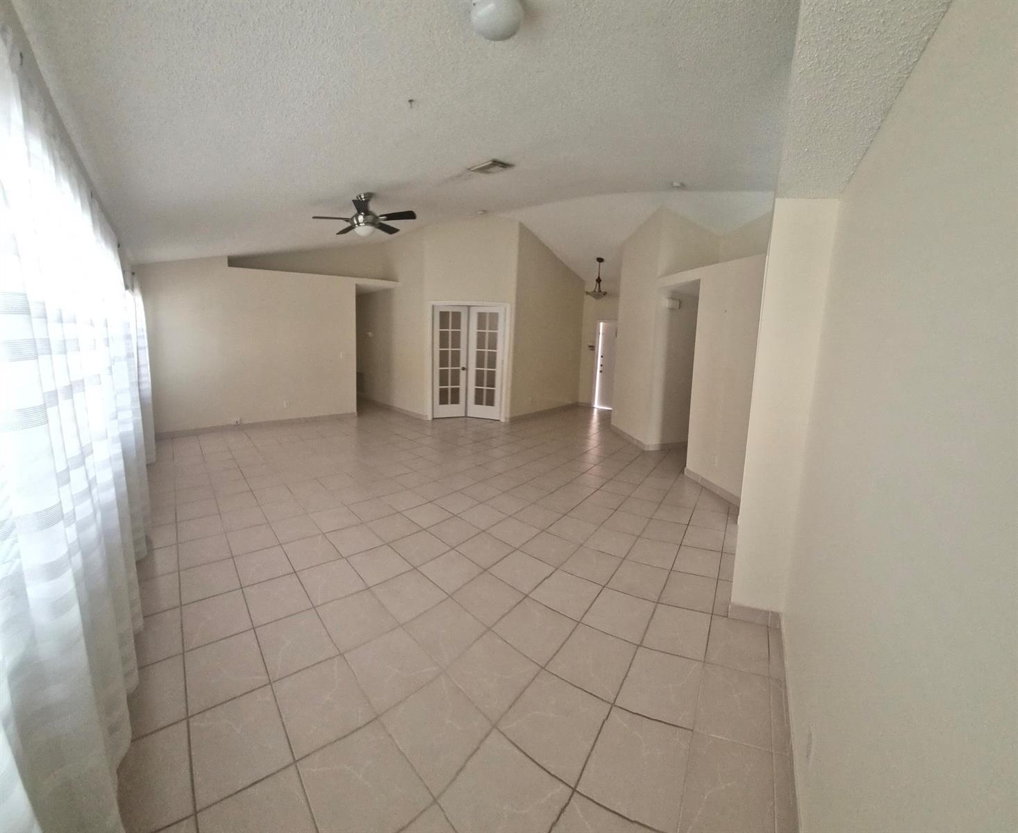 7306 NW 1st Manor NW, Plantation FL 33317 photo 2
