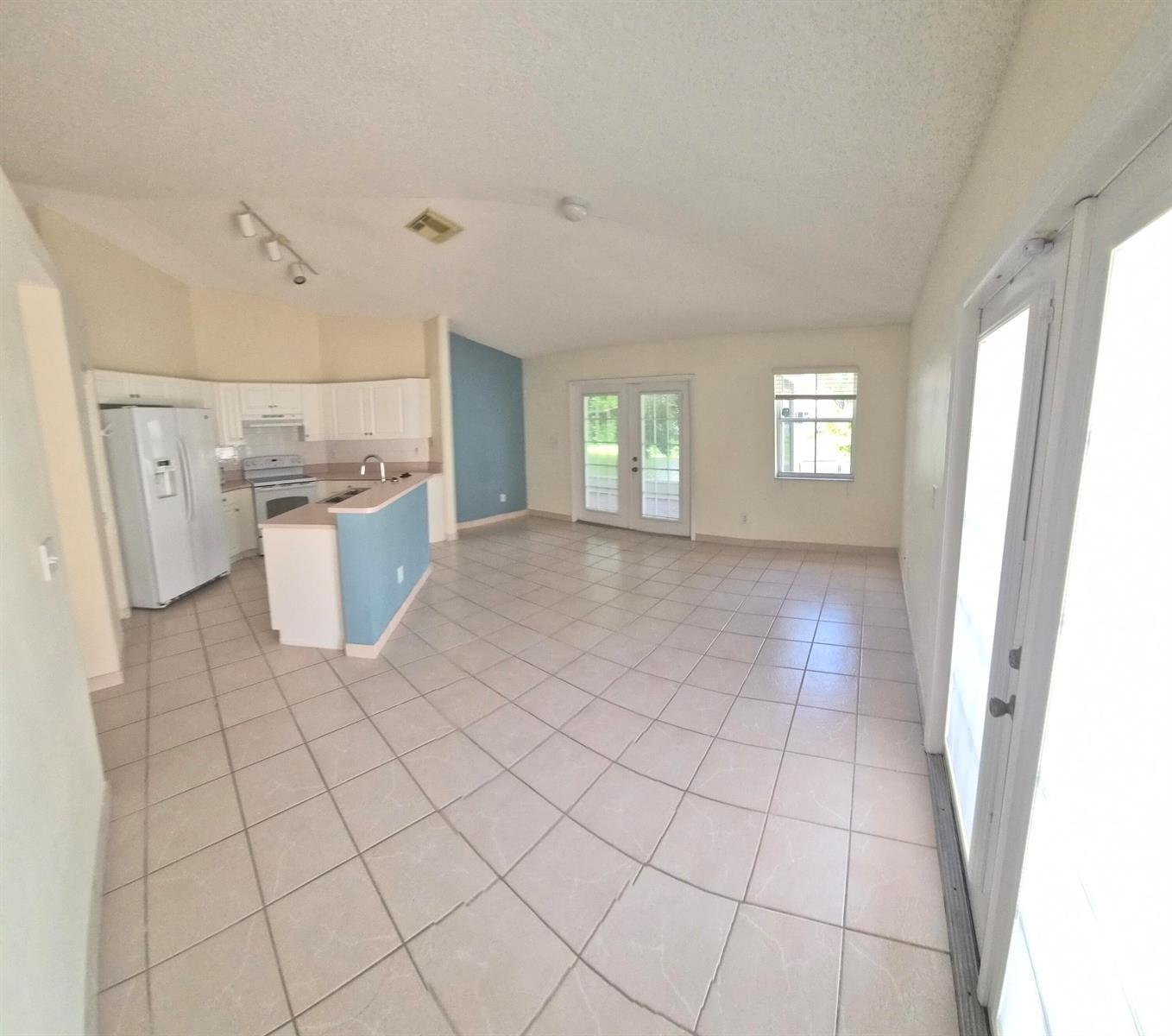 7306 NW 1st Manor NW, Plantation FL 33317 photo 3
