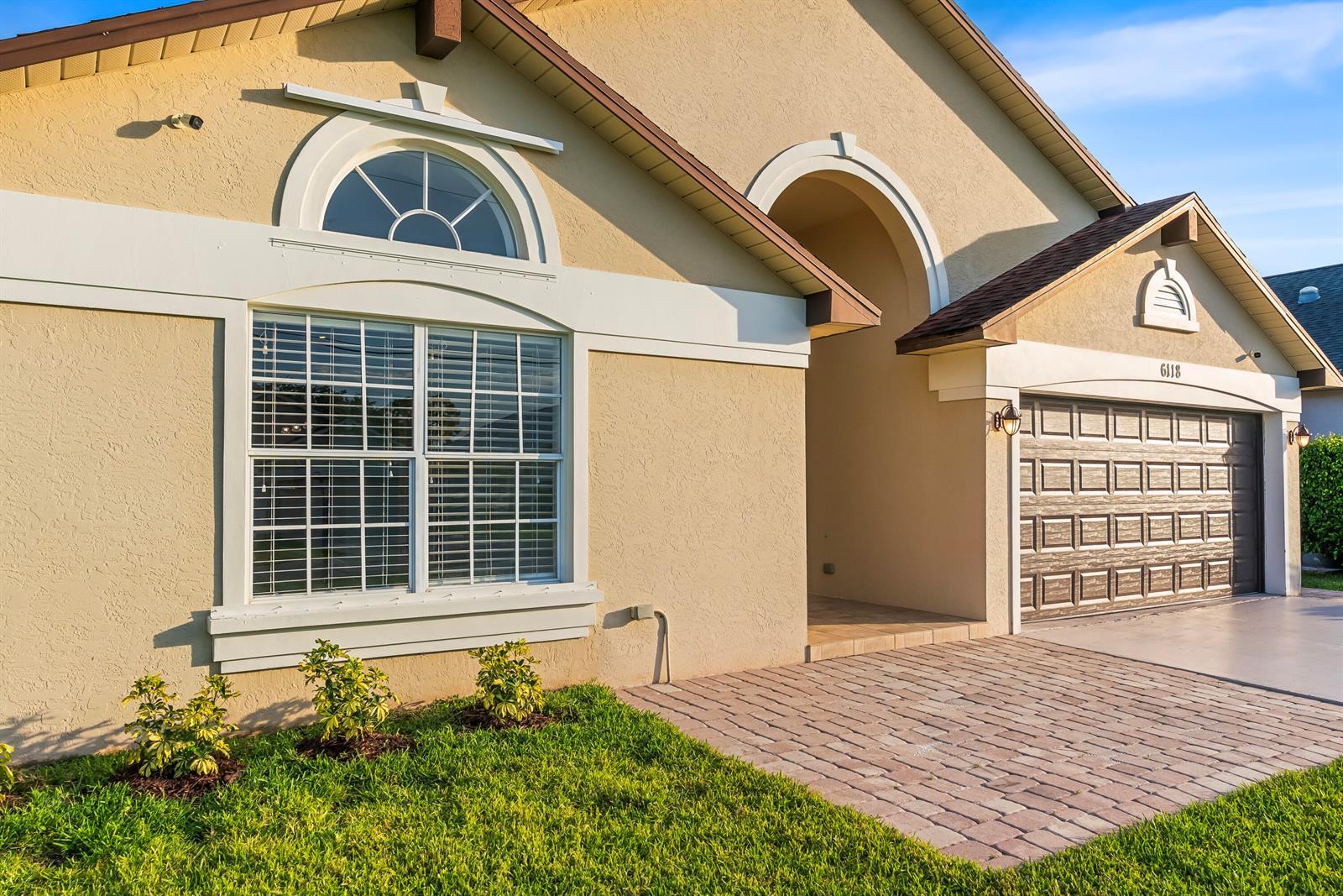 6118 Pompano Street, Jupiter FL 33458 photo 2