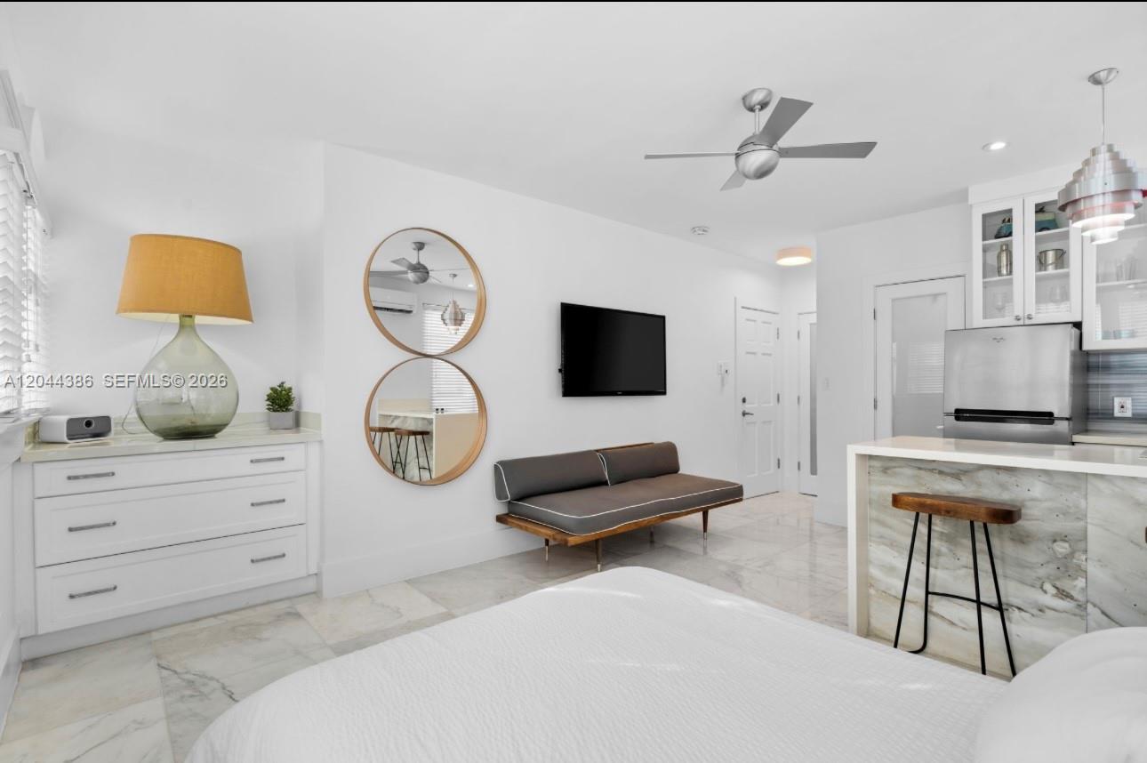 739 2nd St # 6, Miami Beach FL 33139 photo 5