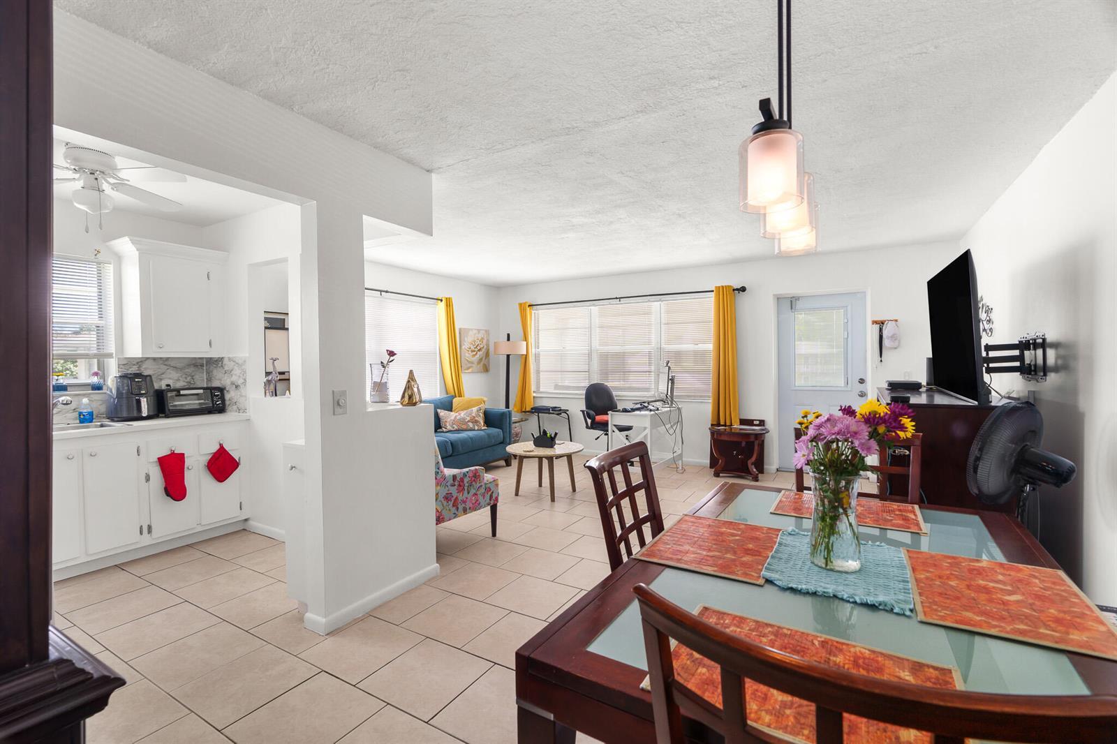 347 Windsor O, West Palm Beach FL 33417 photo 4