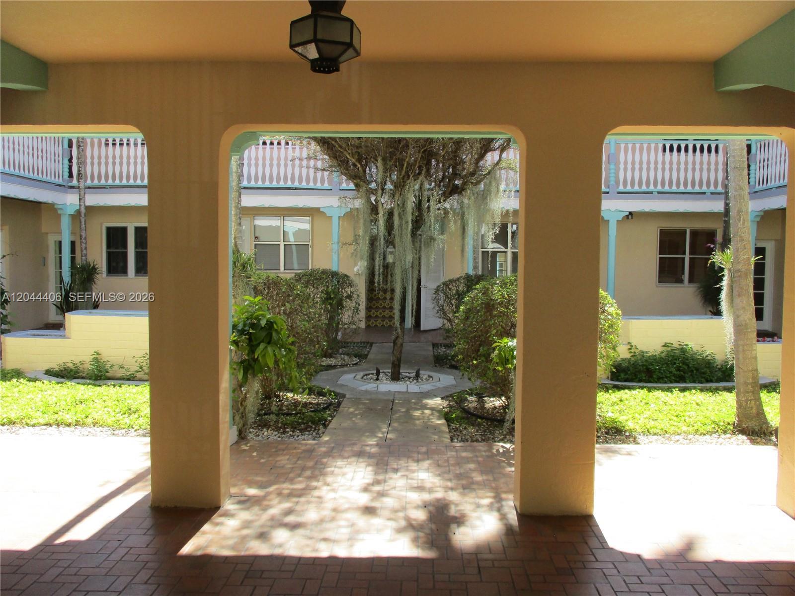 736 13th Street, Miami Beach FL 33139 photo 4
