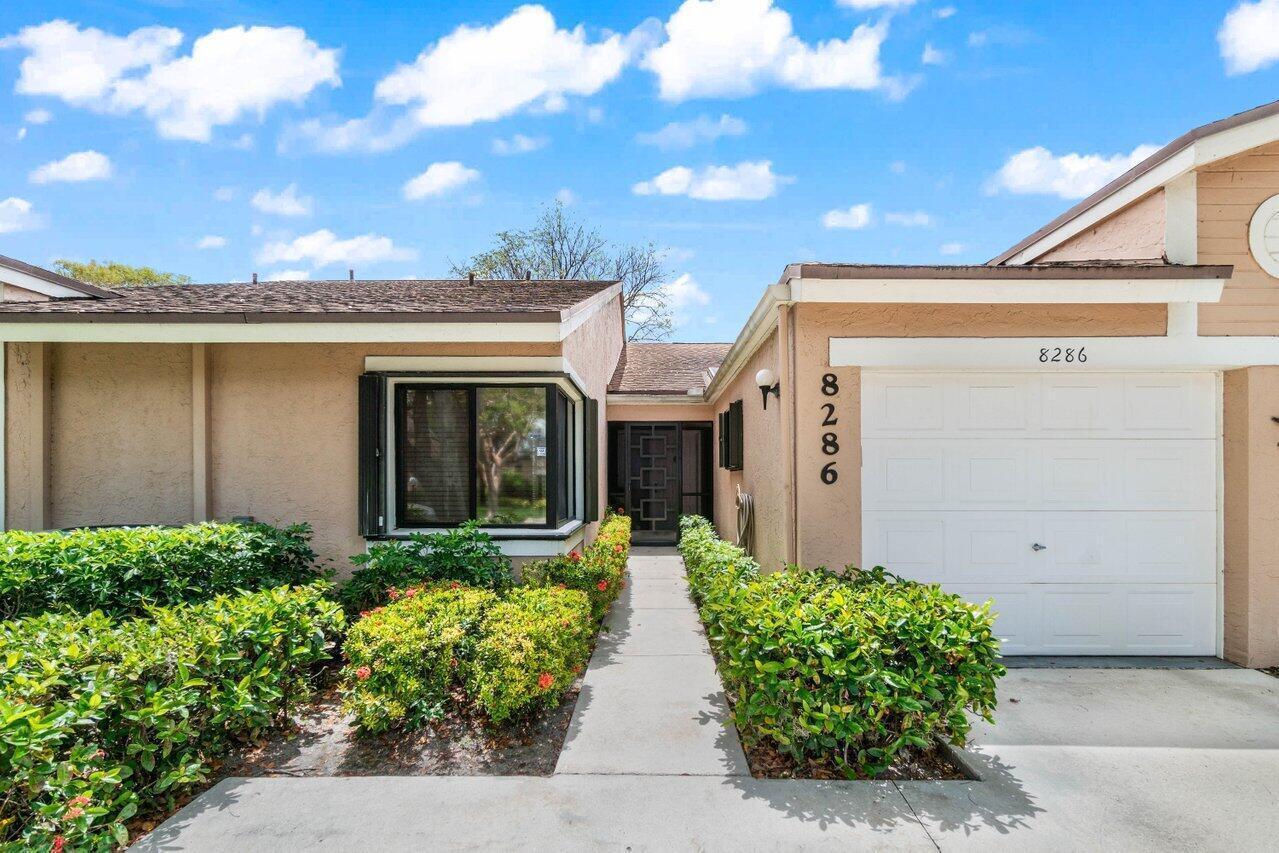 8286 Springlake Drive, Boca Raton FL 33496 photo 3