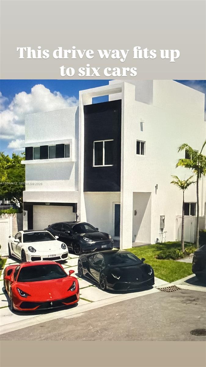 10381 NW 67th Ter, Doral FL 33178 photo 5