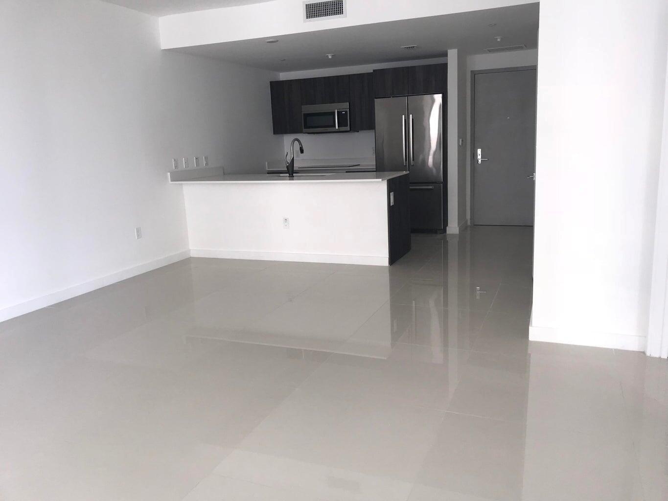 488 NE 18th Street # 807, Miami FL 33132 photo 2