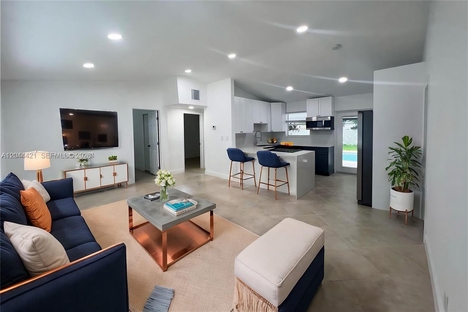 2679 NW 57th Ter, Margate FL 33063 photo 3