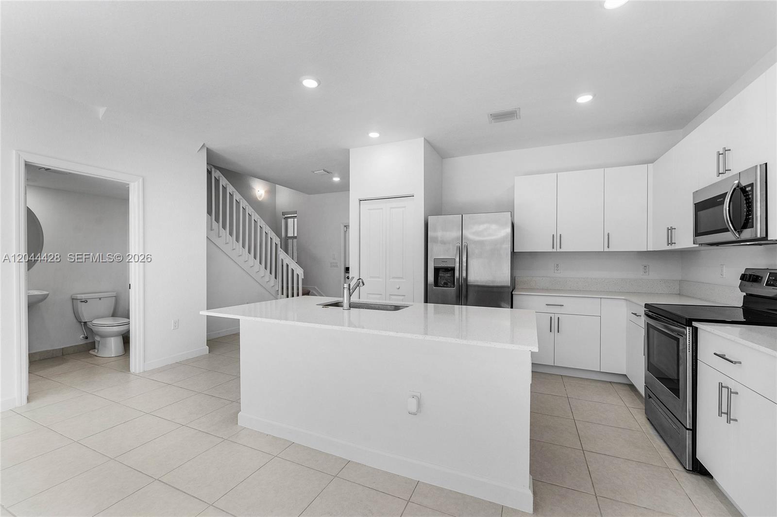 4669 NW 118th Ave, Coral Springs FL 33076 photo 5