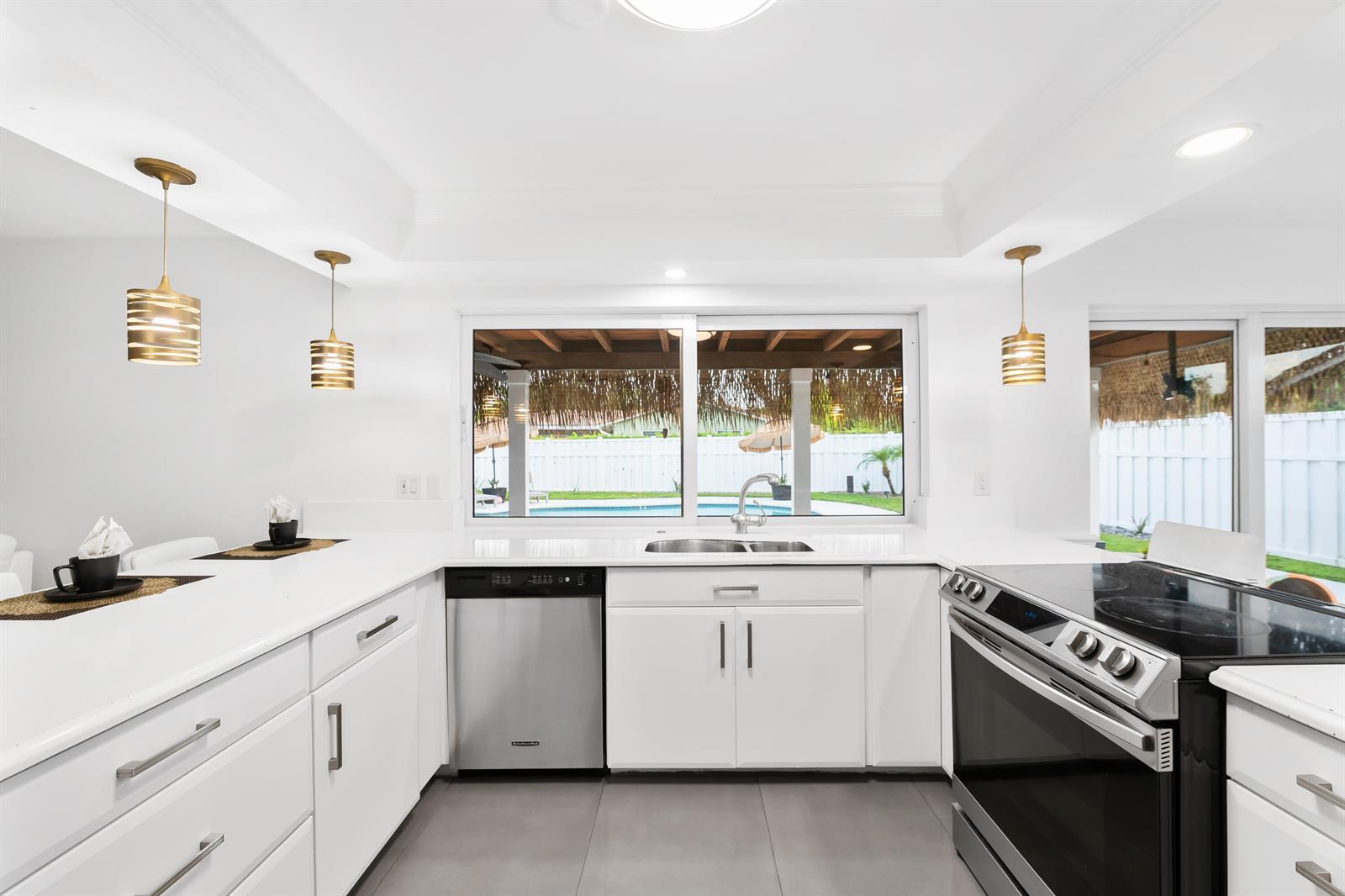 8552 Shadow Wood Boulevard, Coral Springs FL 33071 photo 5