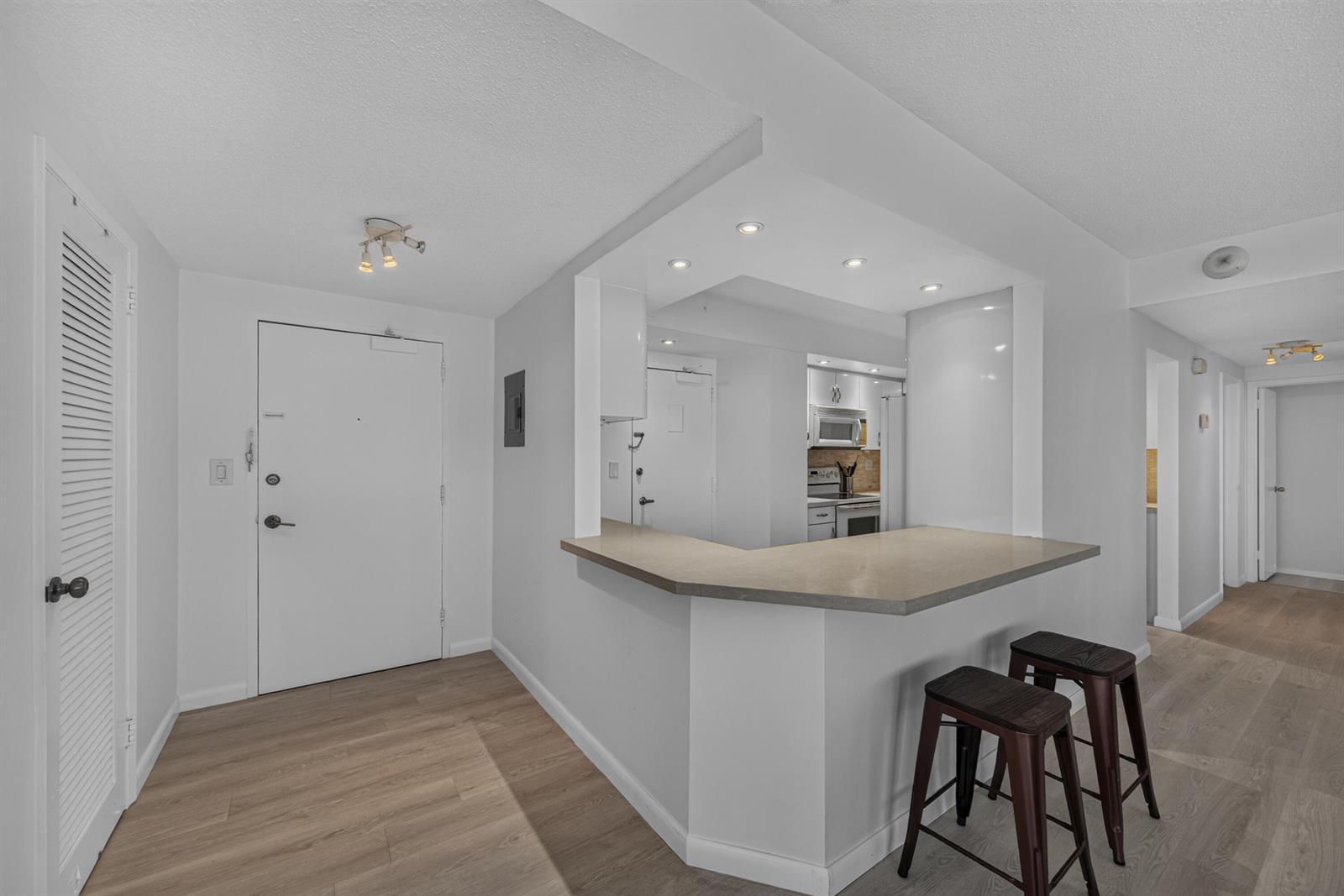3800 Galt Ocean Drive # 1605, Fort Lauderdale FL 33308 photo 4