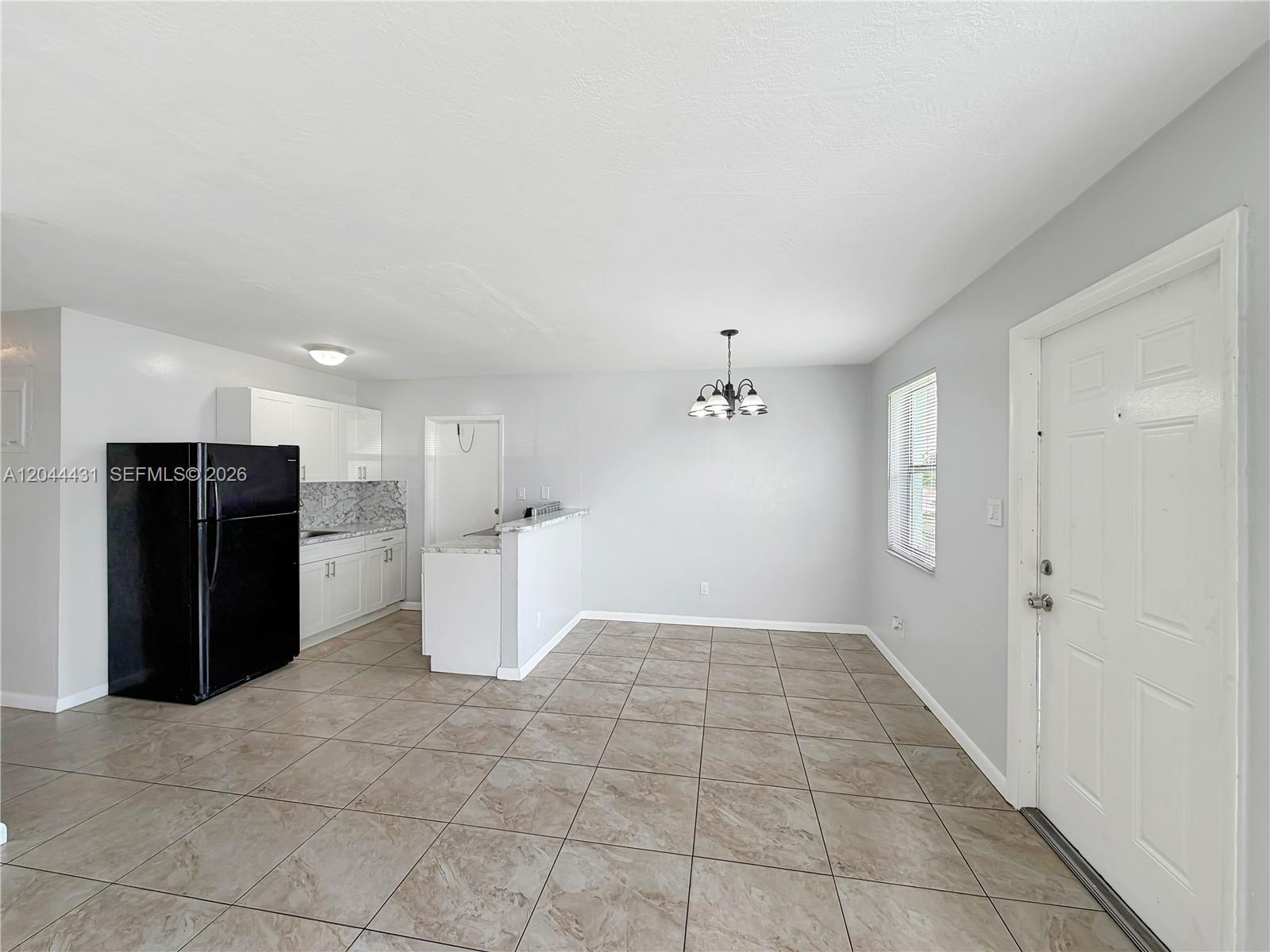 533 NW 15th Way, Fort Lauderdale FL 33311 photo 4