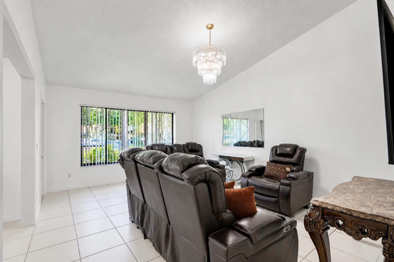 3768 Mil Lake Court, FL 33463 photo 3