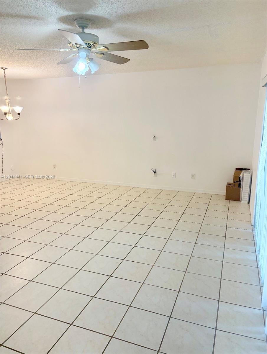 829 NW 208th Way, Pembroke Pines FL 33029 photo 5