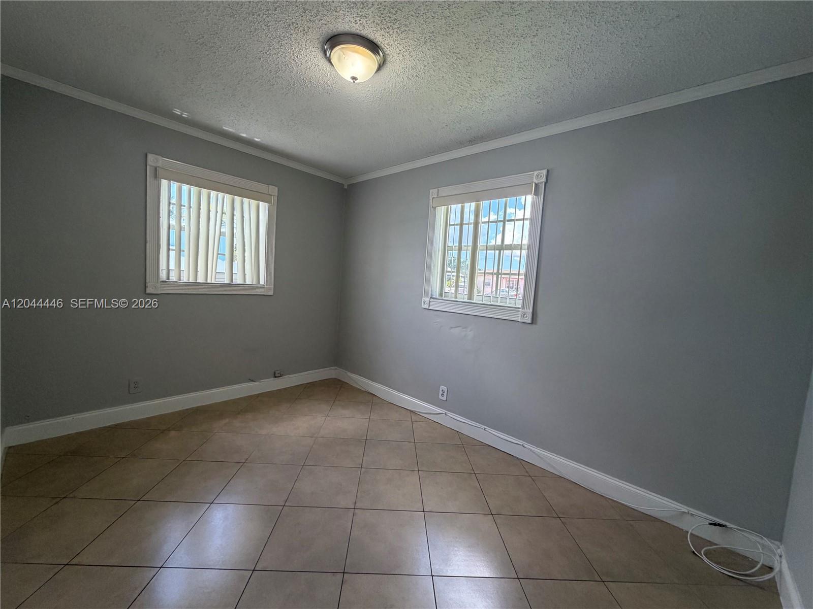 7395 Garfield St, Hollywood FL 33024 photo 3