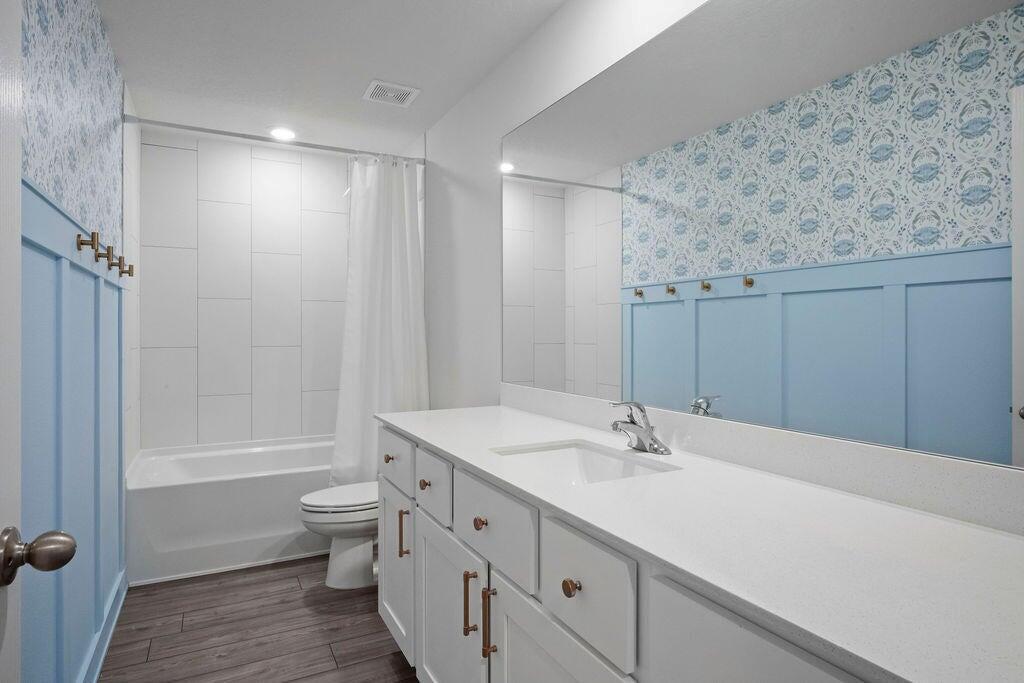 414 SW Dahled Avenue, Port St. Lucie FL 34953 photo 2