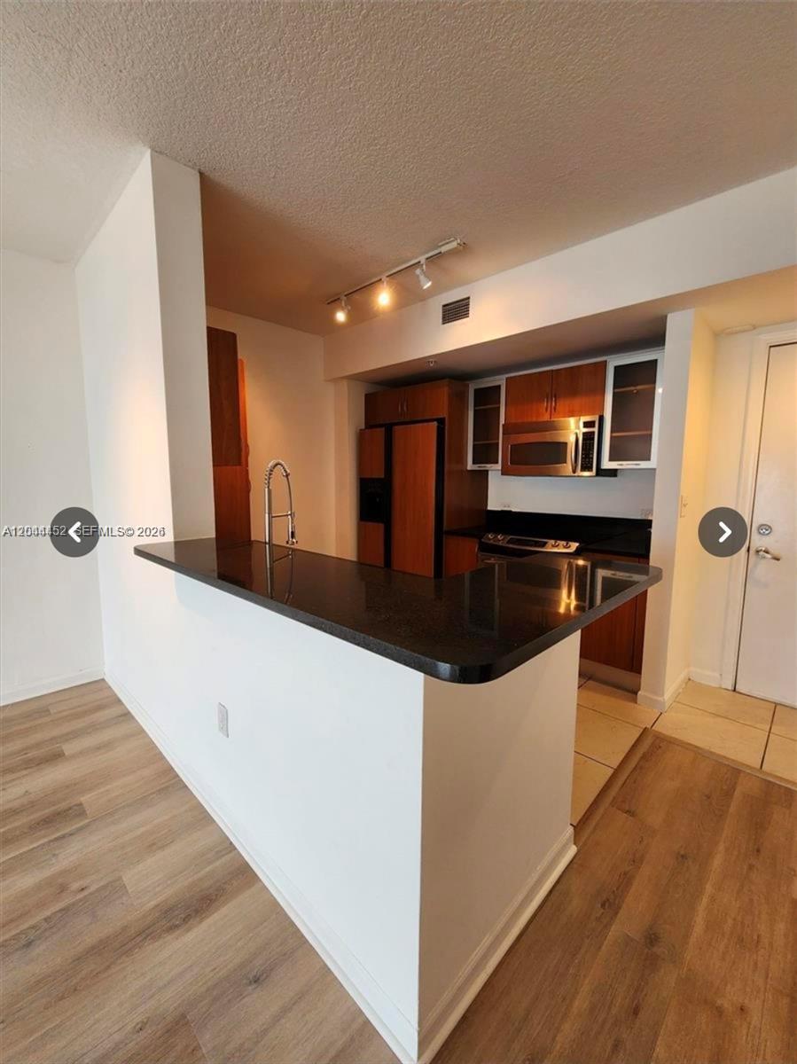 18800 NE 29th Ave # 1007, Aventura FL 33180 photo 2