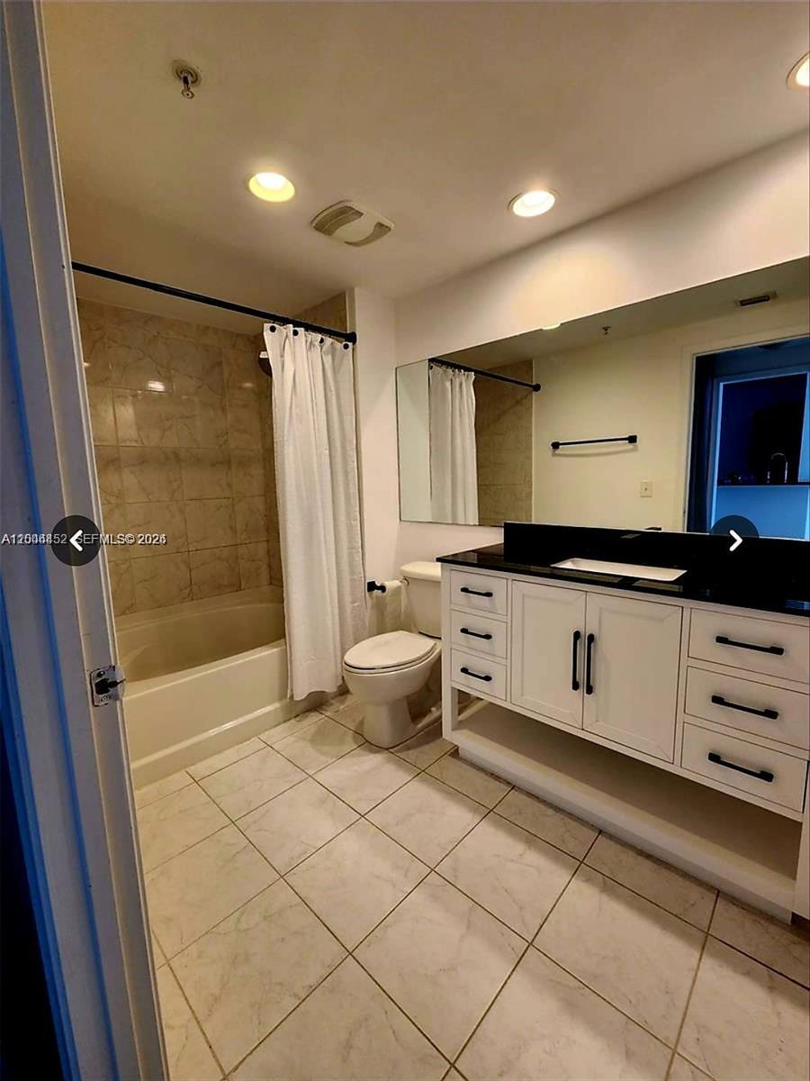 18800 NE 29th Ave # 1007, Aventura FL 33180 photo 4