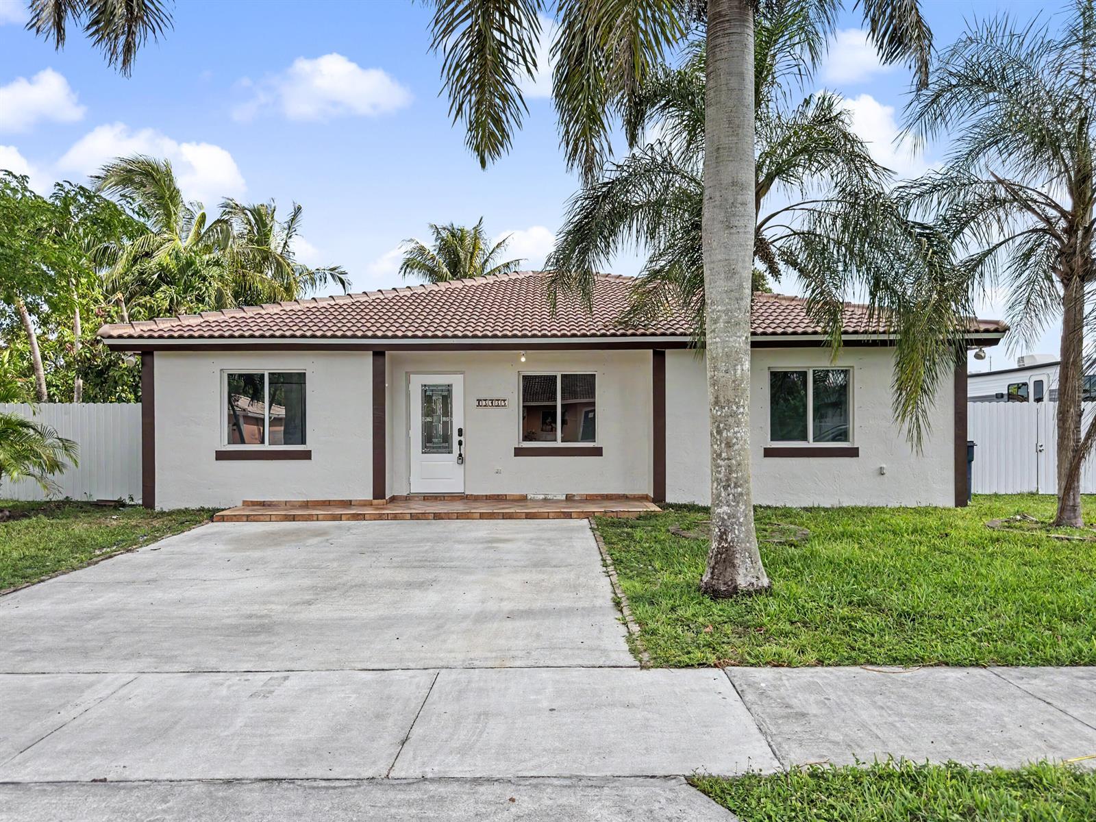 13435 SW 257th Terrace, Homestead FL 33032