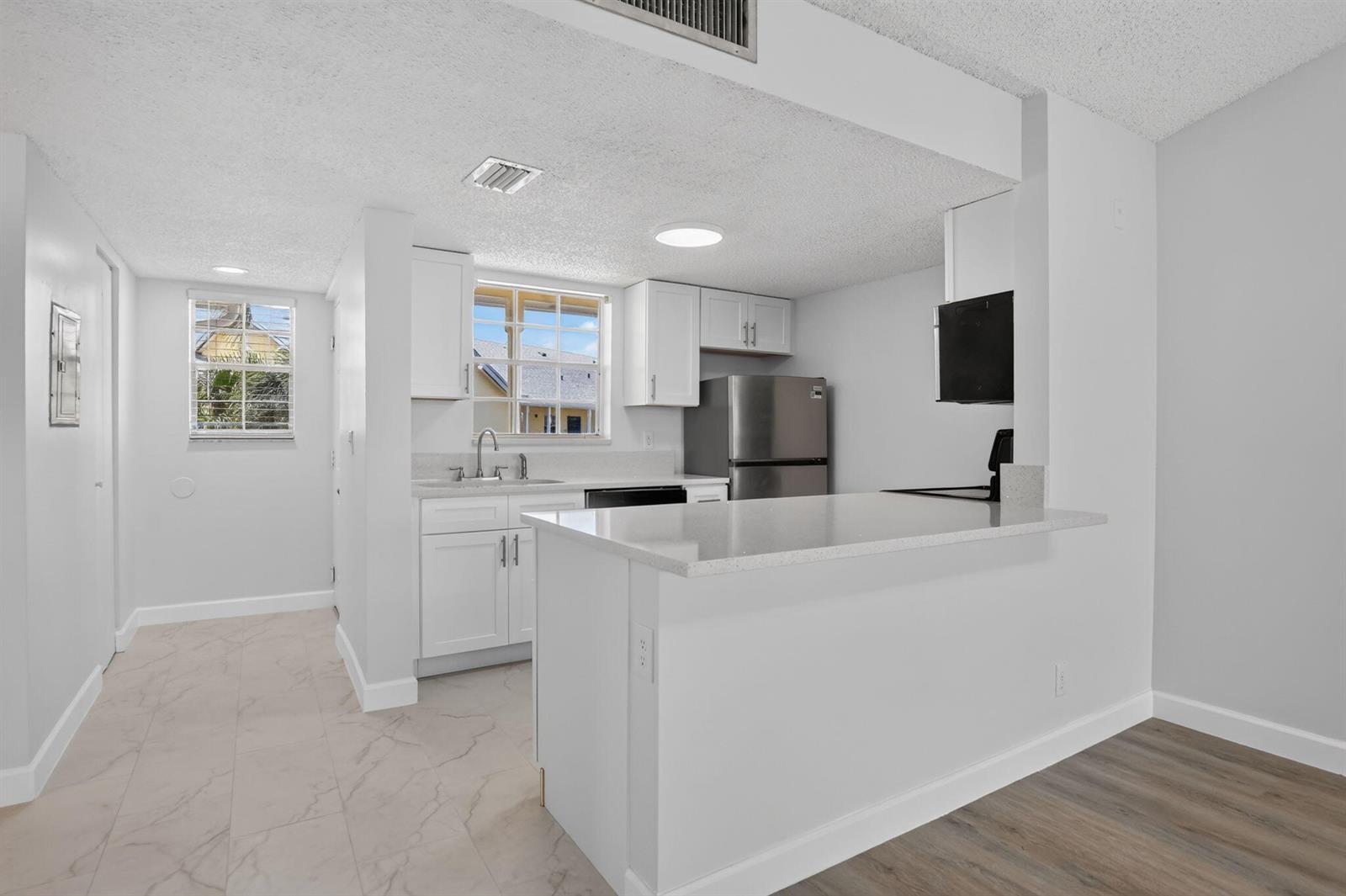 6323 La Costa Drive # M, Boca Raton FL 33433 photo 3