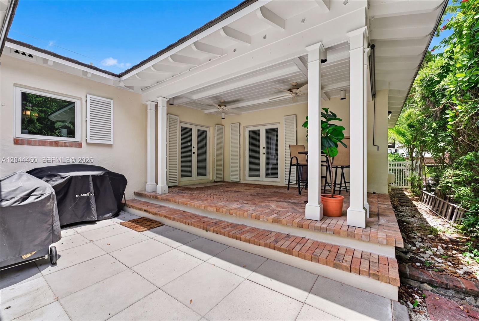 1710 Segovia St, Coral Gables FL 33134 photo 4