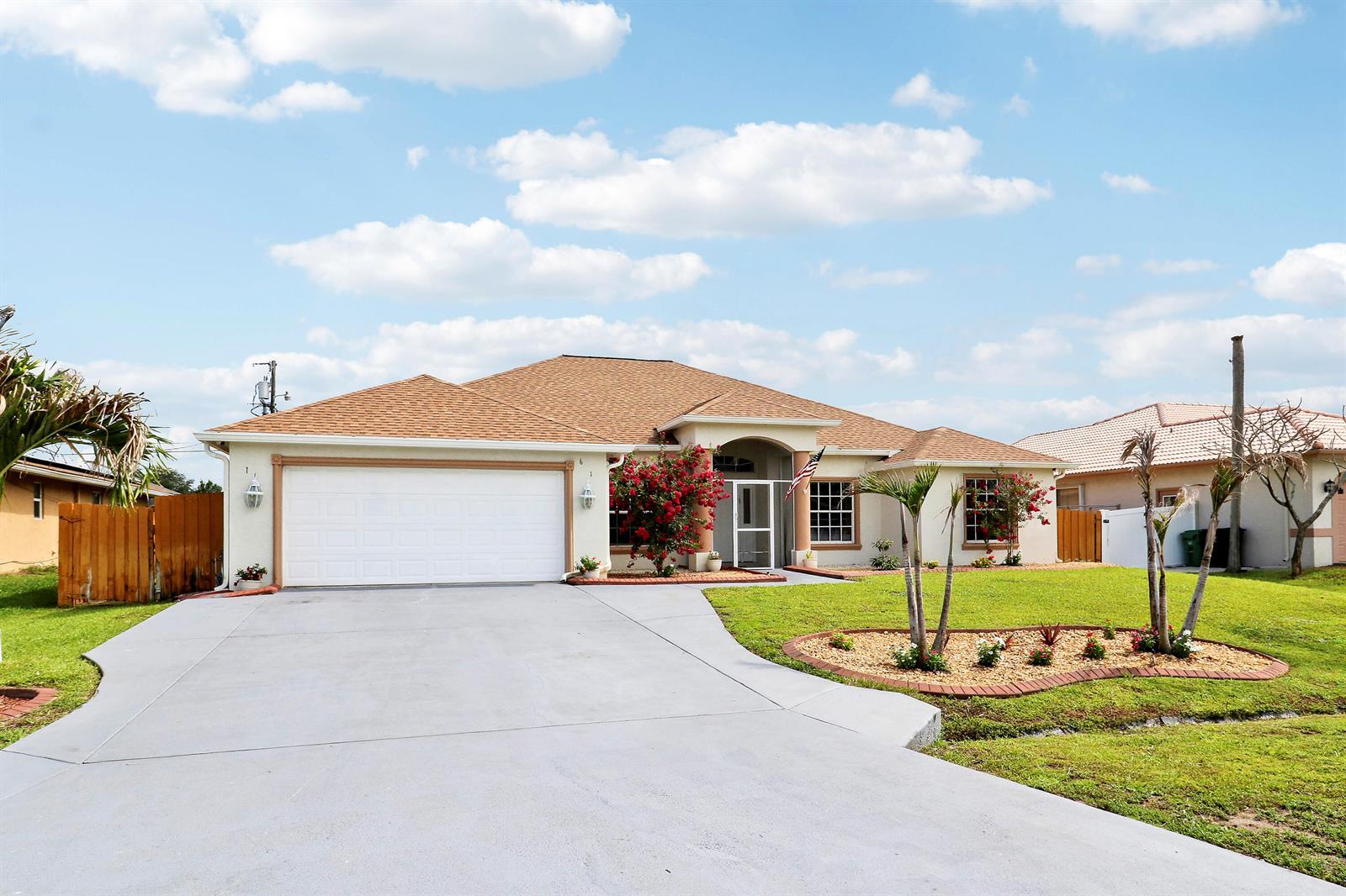 611 SW Saragossa Avenue, Port St. Lucie FL 34953 photo 3
