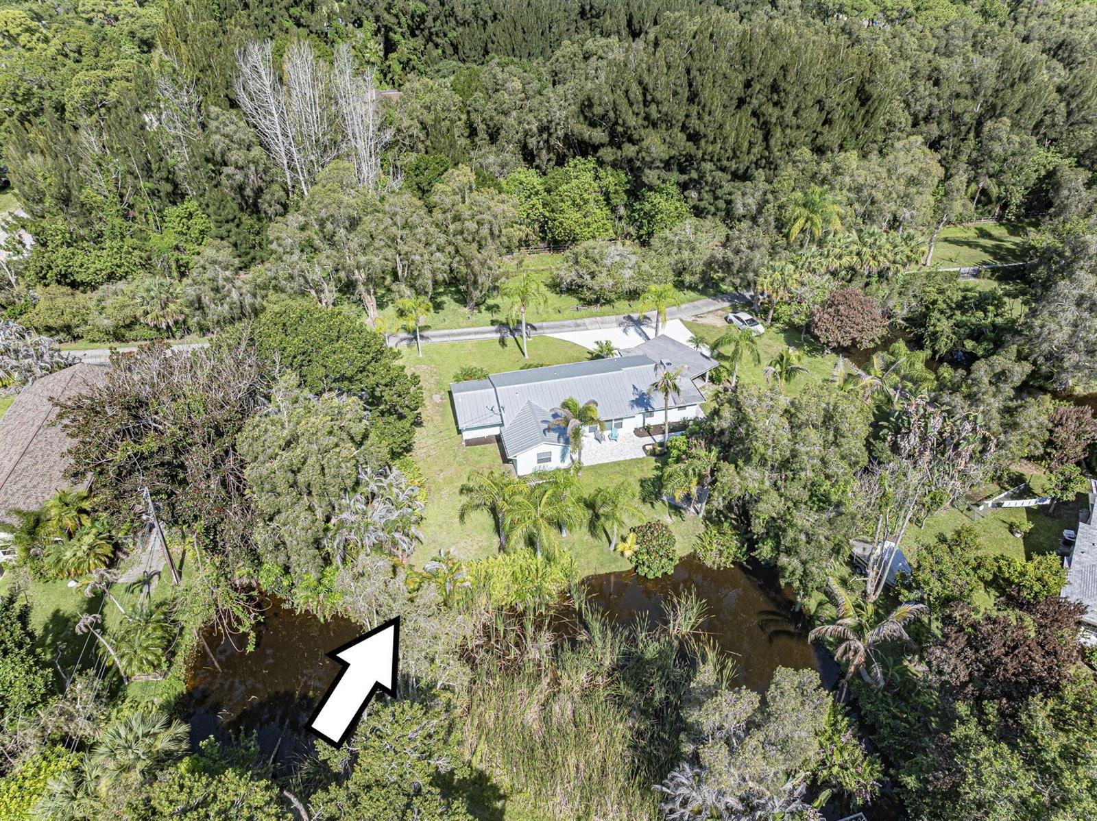450 28th Court, Vero Beach FL 32968 photo 4