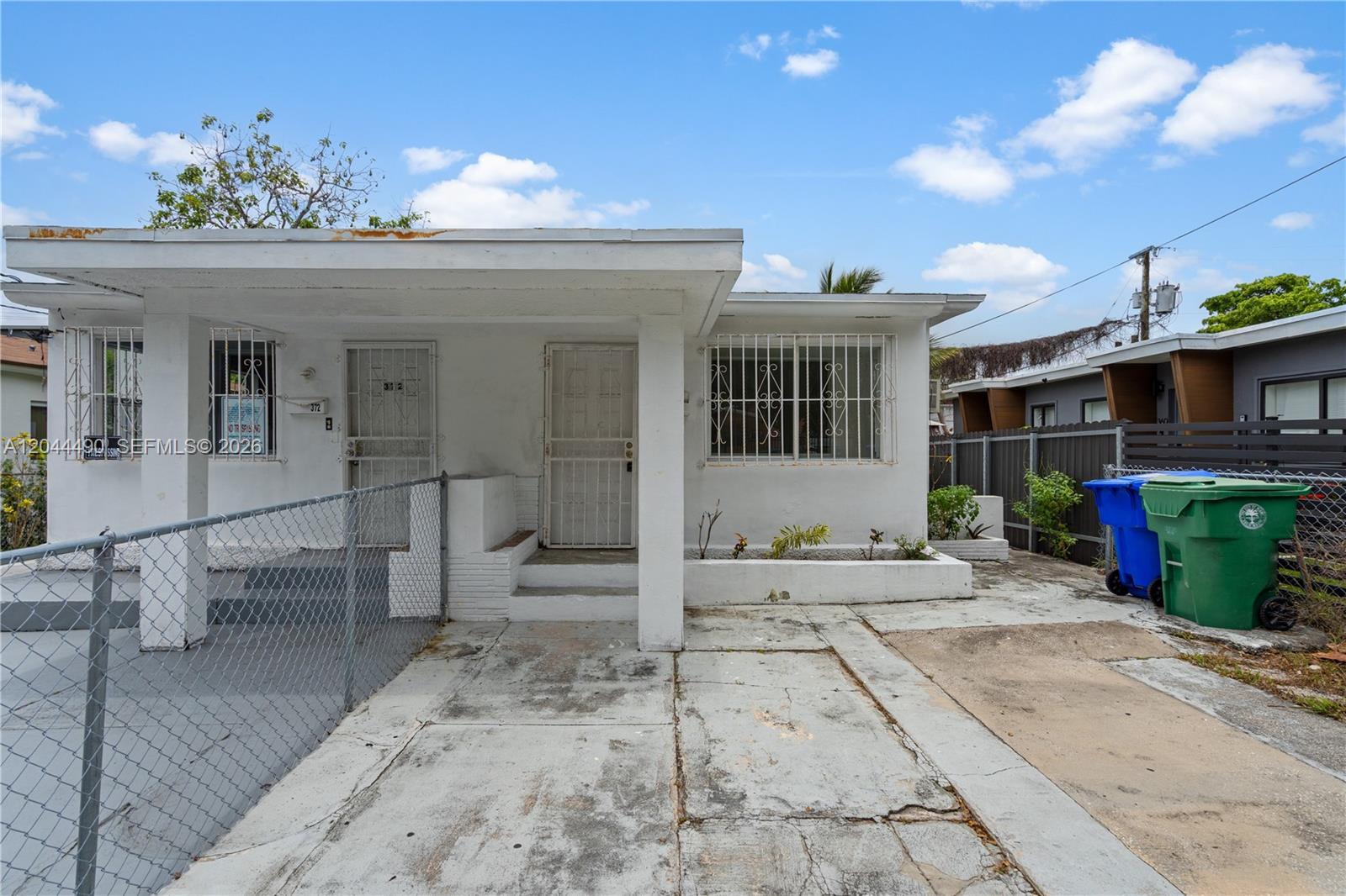 370 NE 55th St, Miami FL 33137 photo 2
