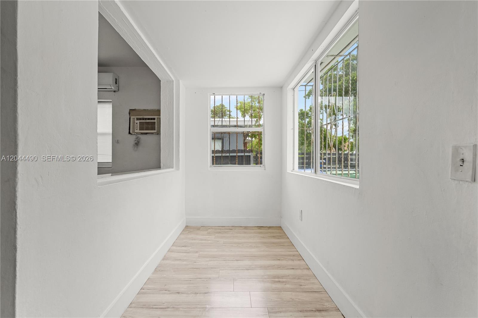 370 NE 55th St, Miami FL 33137 photo 3
