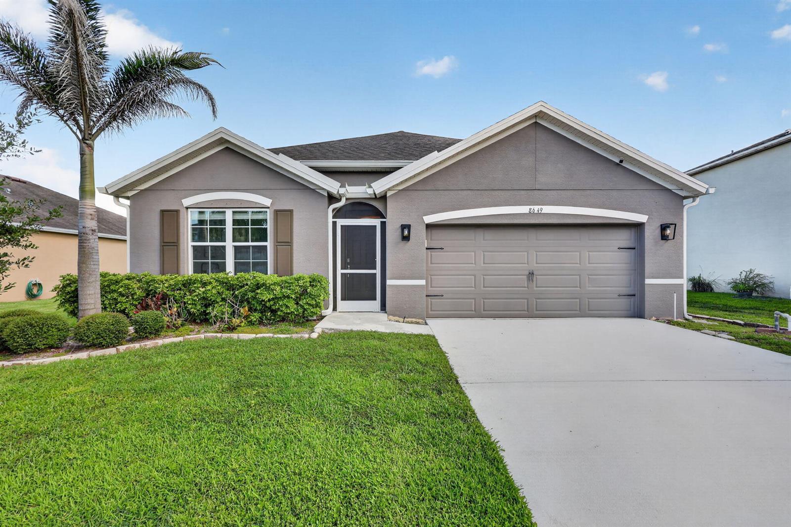 8649 Cobblestone Drive, Fort Pierce FL 34945