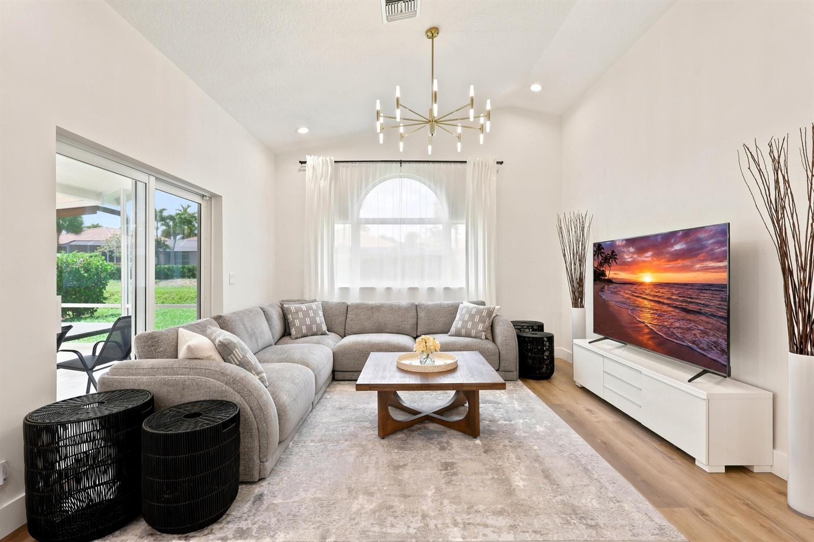 5212 Bodega Place, Delray Beach FL 33484