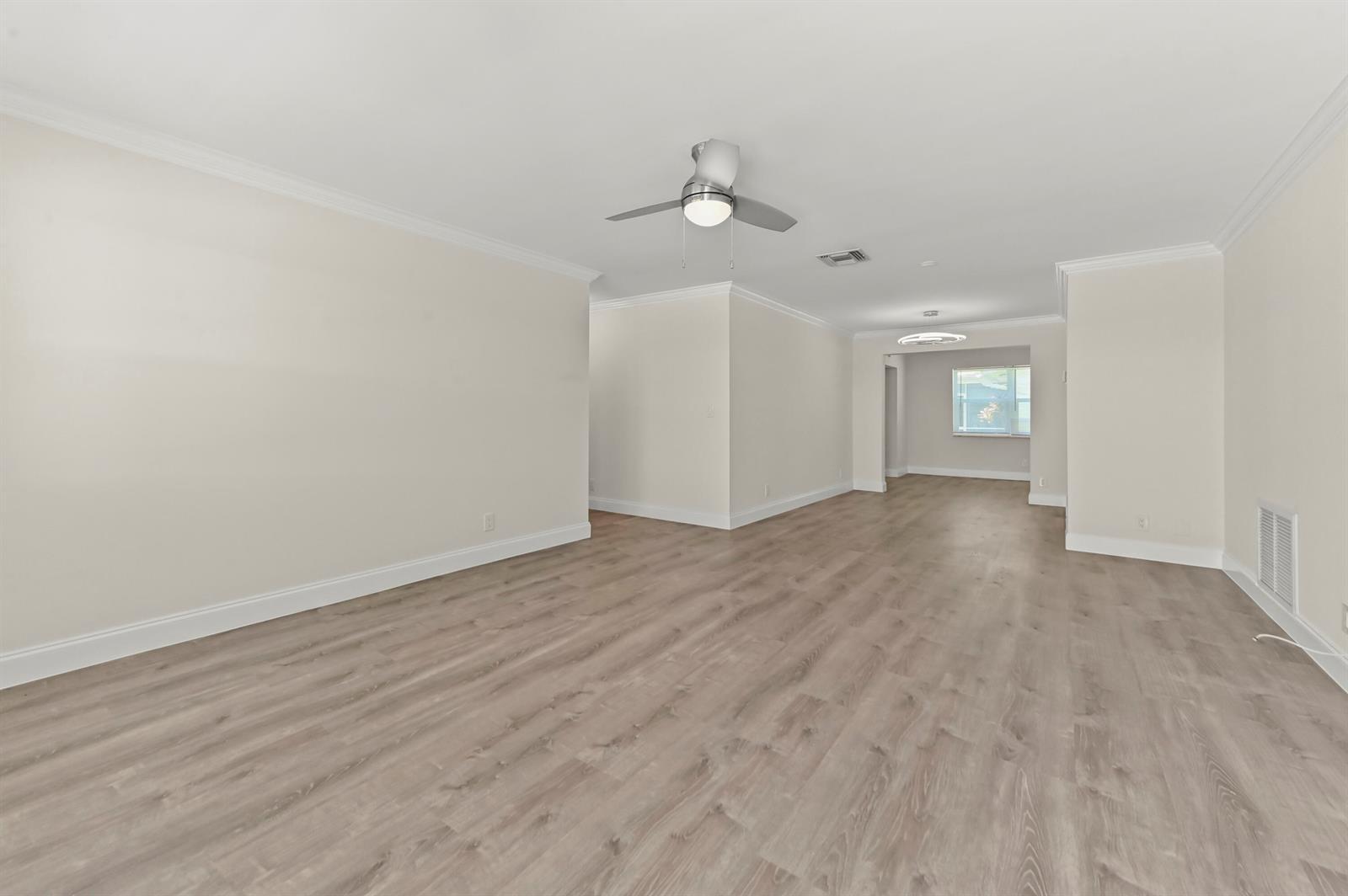 717 SW 16th Street, Boynton Beach FL 33426 photo 5