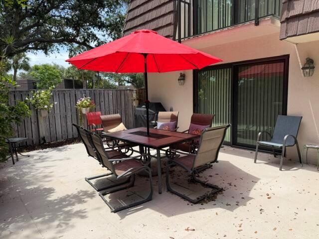 1604 16th Court, Jupiter FL 33477 photo 2