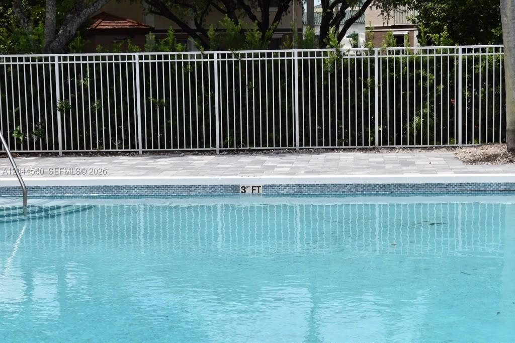 Pembroke Pines, FL 33025 photo 4
