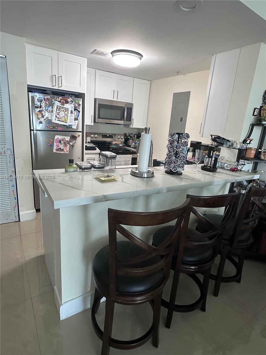 275 NE 18th St # 1902, Miami FL 33132 photo 3