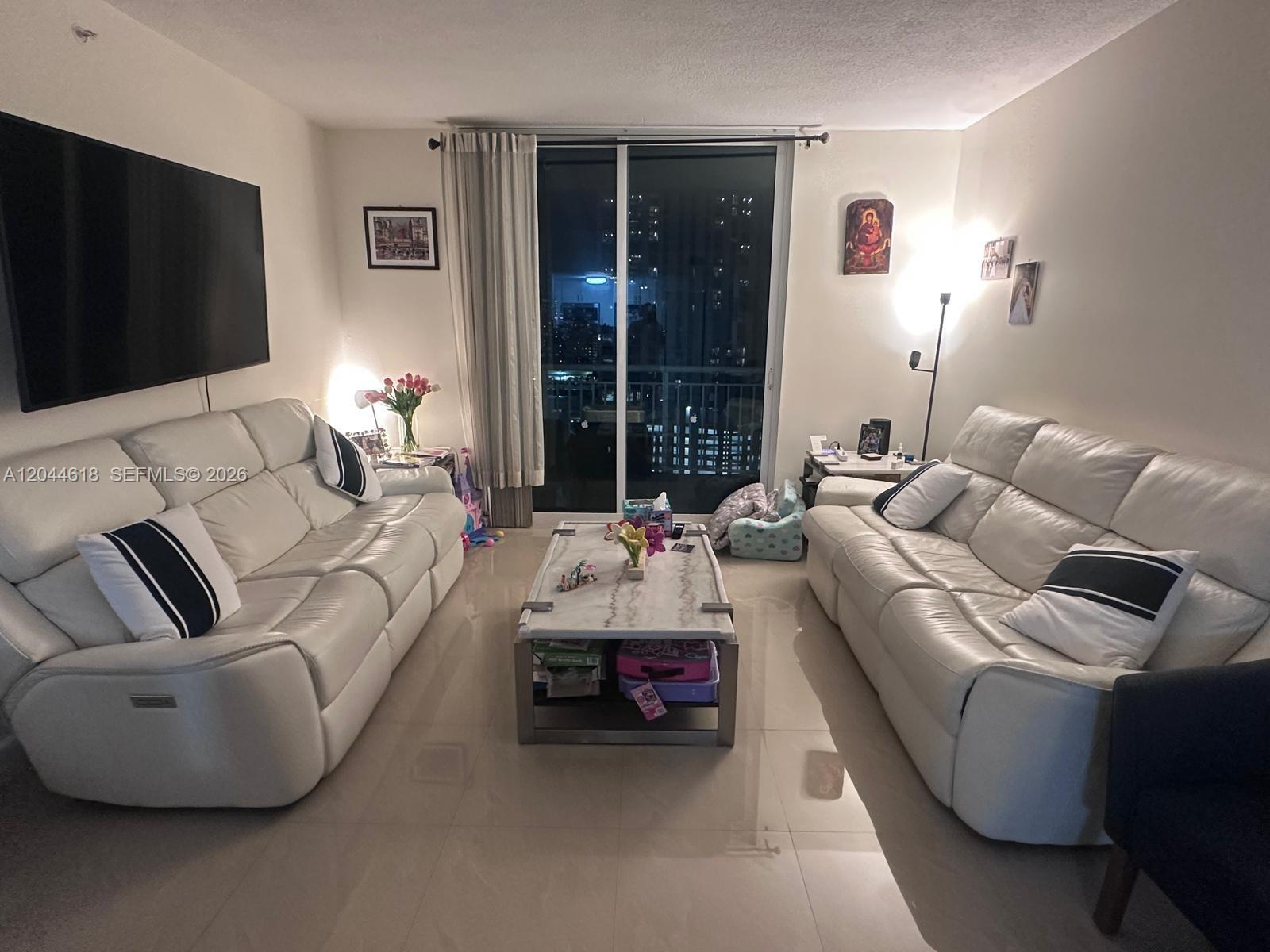 275 NE 18th St # 1902, Miami FL 33132 photo 5
