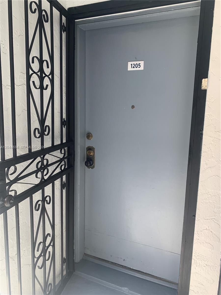 2460 SW 18th Ave # 1205, Miami FL 33145 photo 3