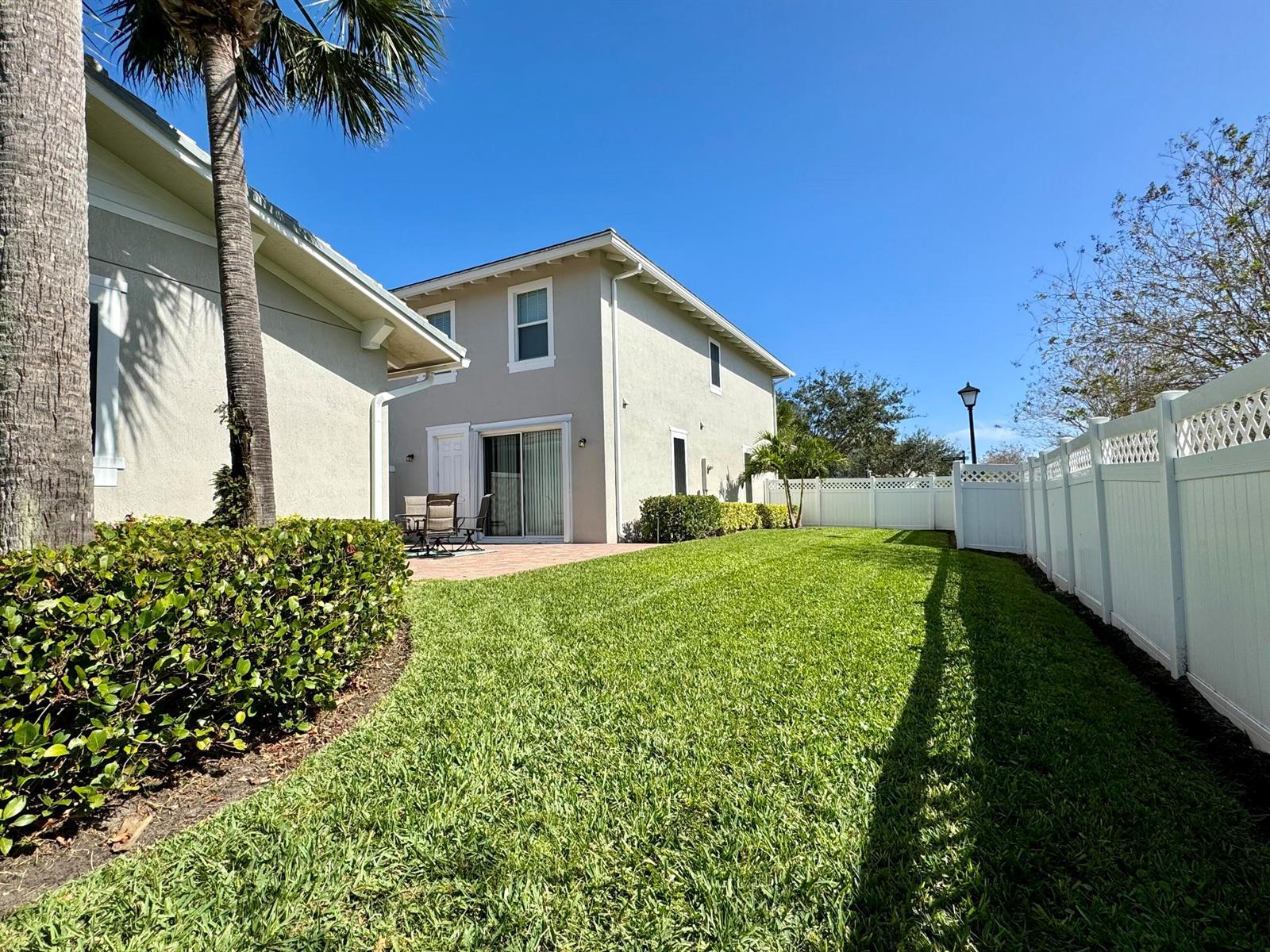 2758 Avalon Way, Jupiter FL 33458 photo 3