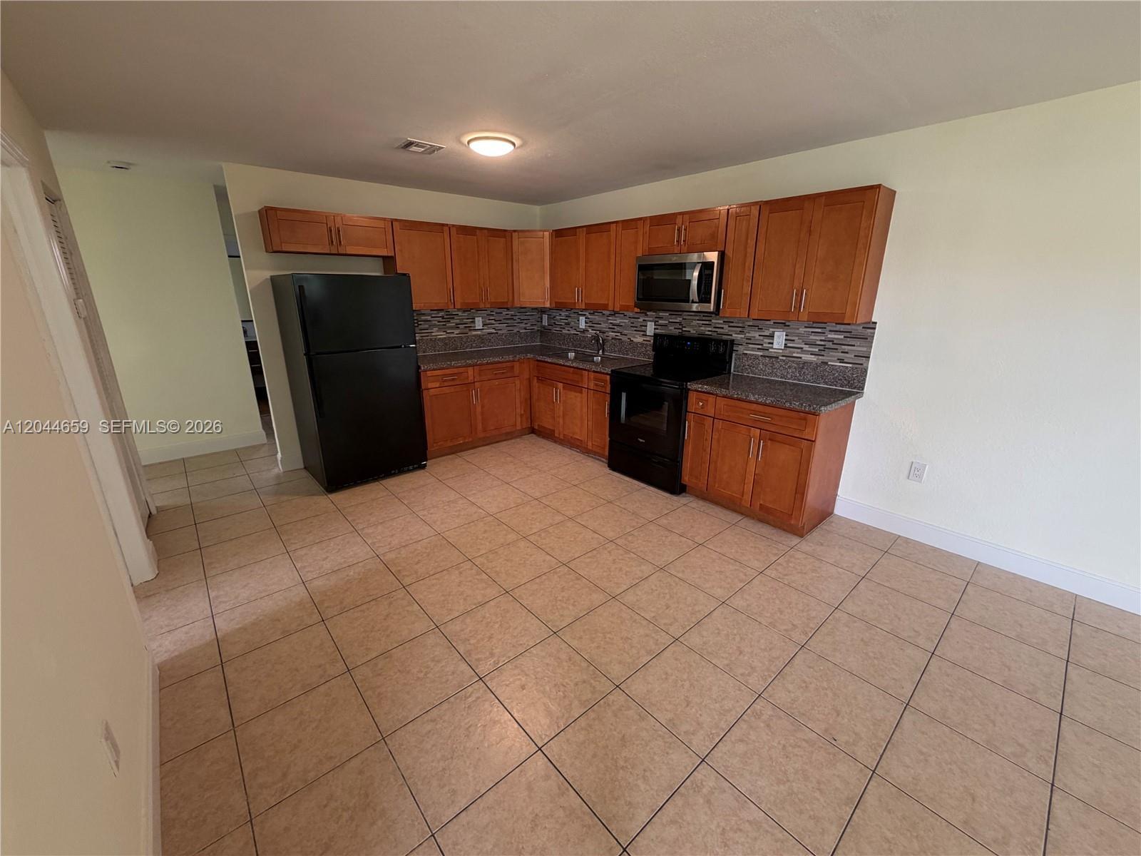 10530 SW 183rd St # 2, Miami FL 33157 photo 4